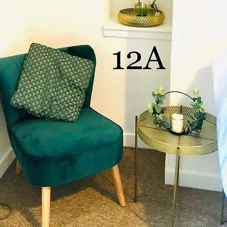 אובאן Flat 12A - Central, Modern, Bright Apartment With Free Wifi מראה חיצוני תמונה