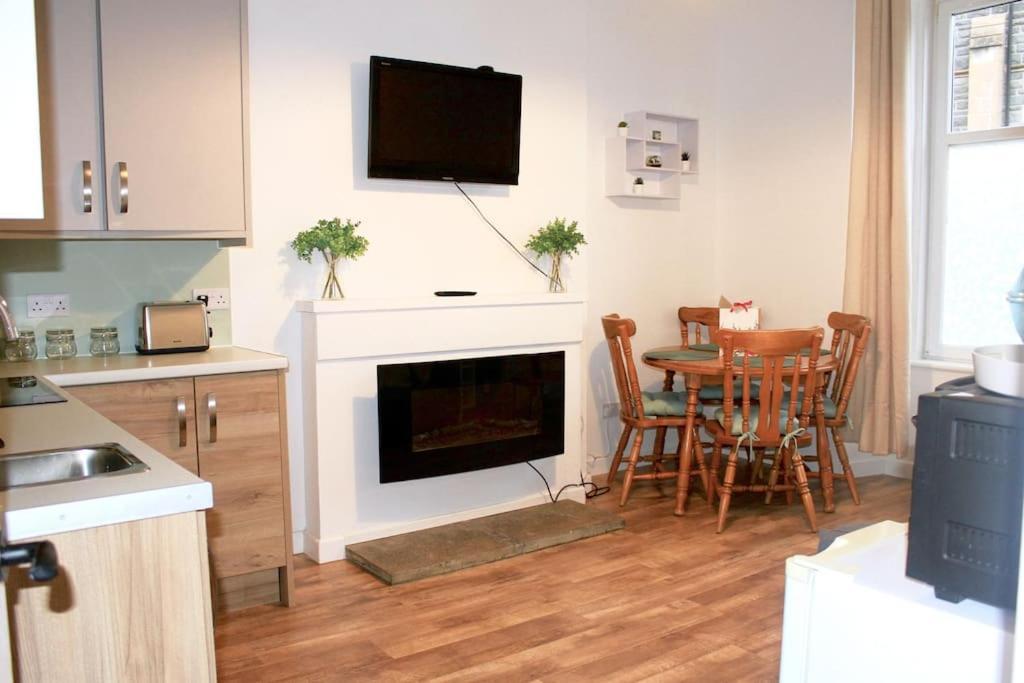 אובאן Flat 12A - Central, Modern, Bright Apartment With Free Wifi מראה חיצוני תמונה